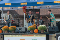 Magnus Band performs at Oktoberfest 2016.